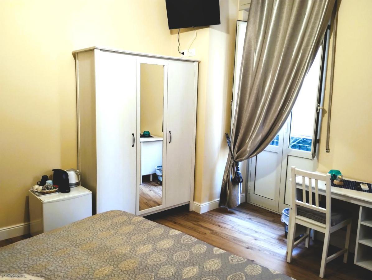 Al Quadrato D'Oro Rooms Catania Exterior photo